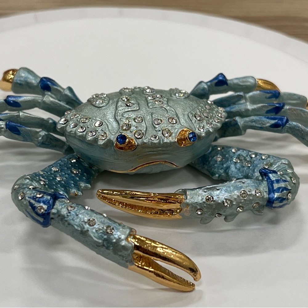Handmade Rhinestone Blue Crab Trinket Box Bejeweled Gold-Tone Ceramic  EUC